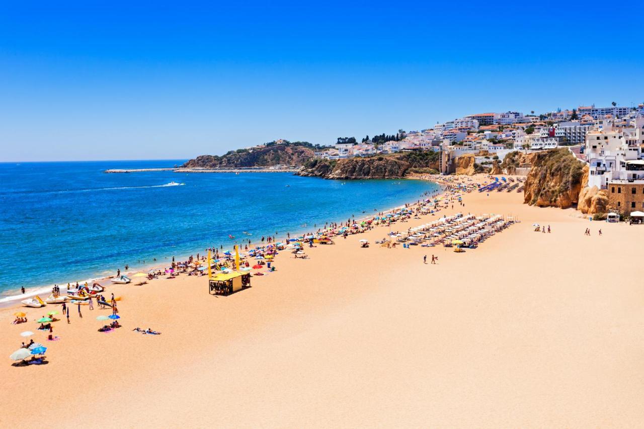 Warm Yellow Albufeira Exterior photo